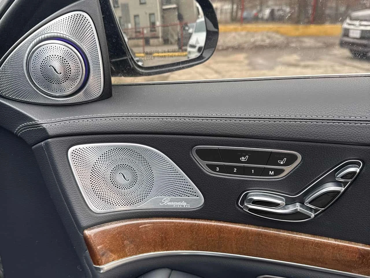 Mercedes-Benz S 550 МАСАЖИ/3D BURMESTER/NIGHT VISION, снимка 13 - Автомобили и джипове - 54787058