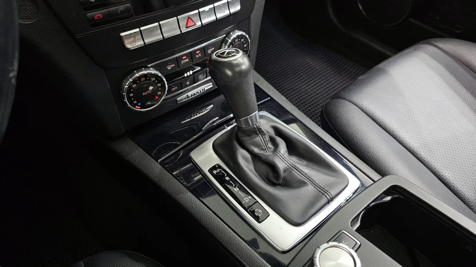 Mercedes-Benz C 220 4MATIC/AMG LINE/��������/���� | Mobile.bg � ����������� 8