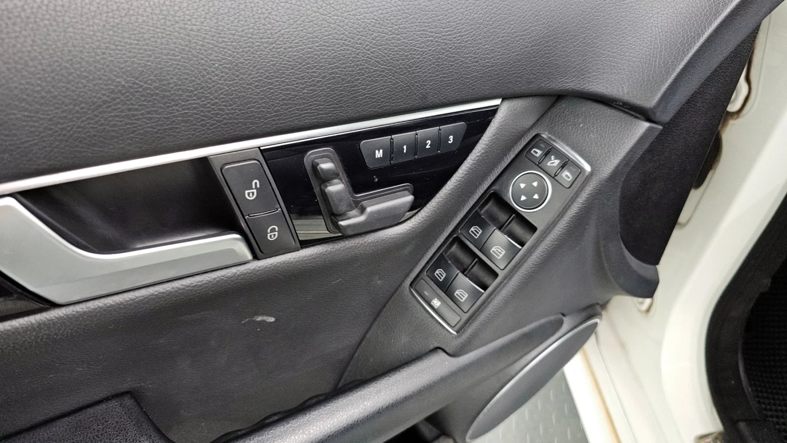 Mercedes-Benz C 220 4MATIC/AMG LINE/��������/���� | Mobile.bg � ����������� 14