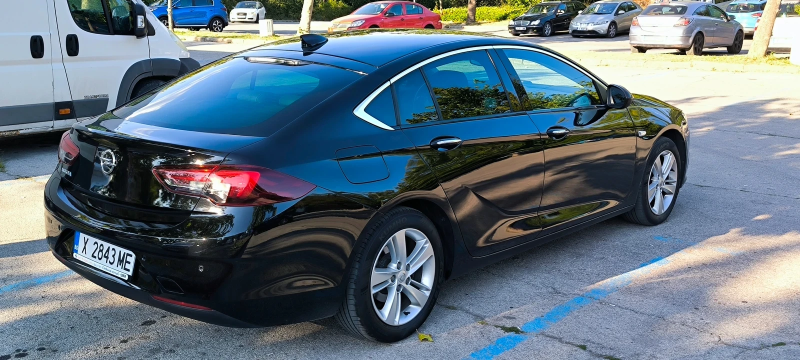Opel Insignia Grand sport, снимка 4 - Автомобили и джипове - 55449593