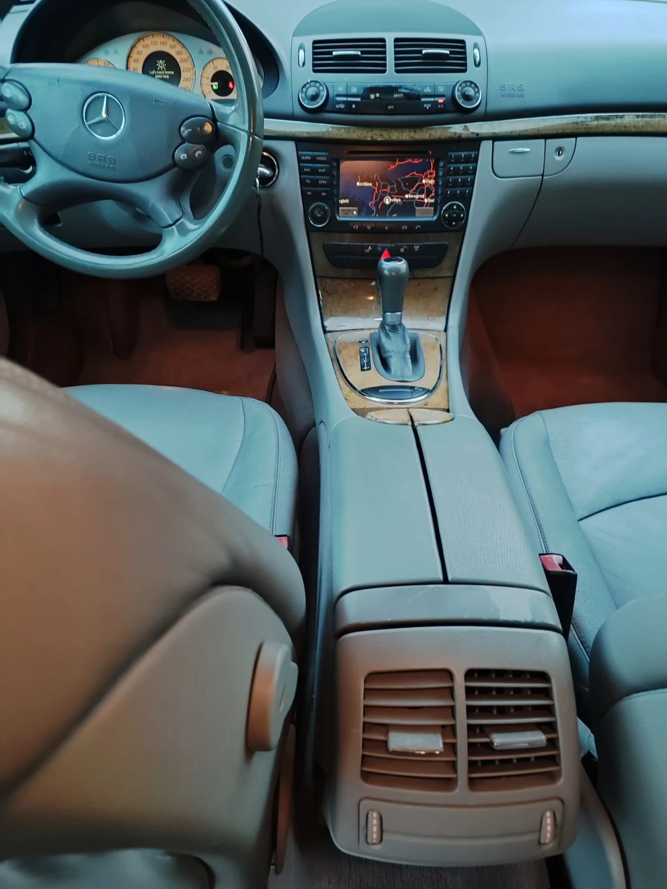 Mercedes-Benz E 320 4Matic , снимка 10 - Автомобили и джипове - 55877998