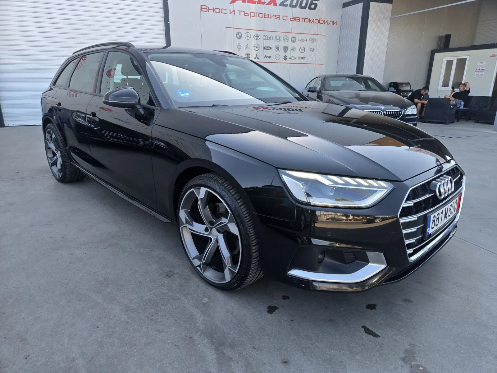 Audi A4 2, 0 дизел милд хибрид, снимка 3 - Автомобили и джипове - 56011594