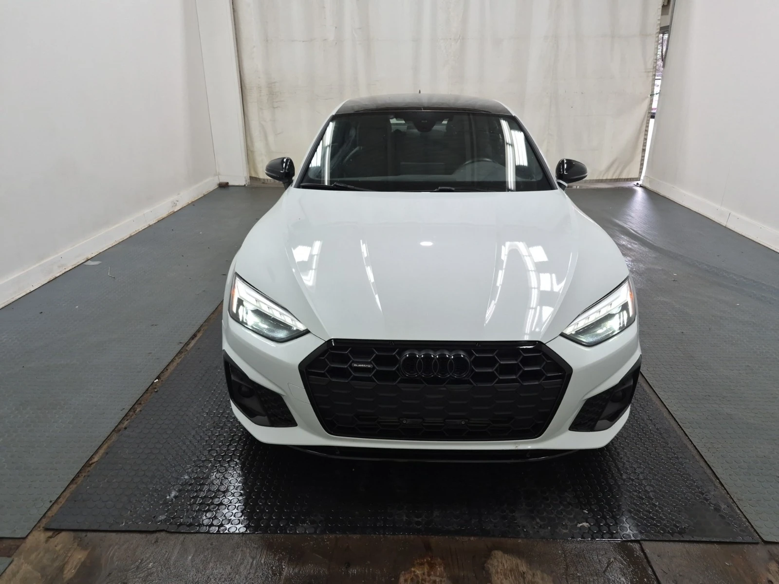 Audi A5, снимка 15 - Автомобили и джипове - 56116441