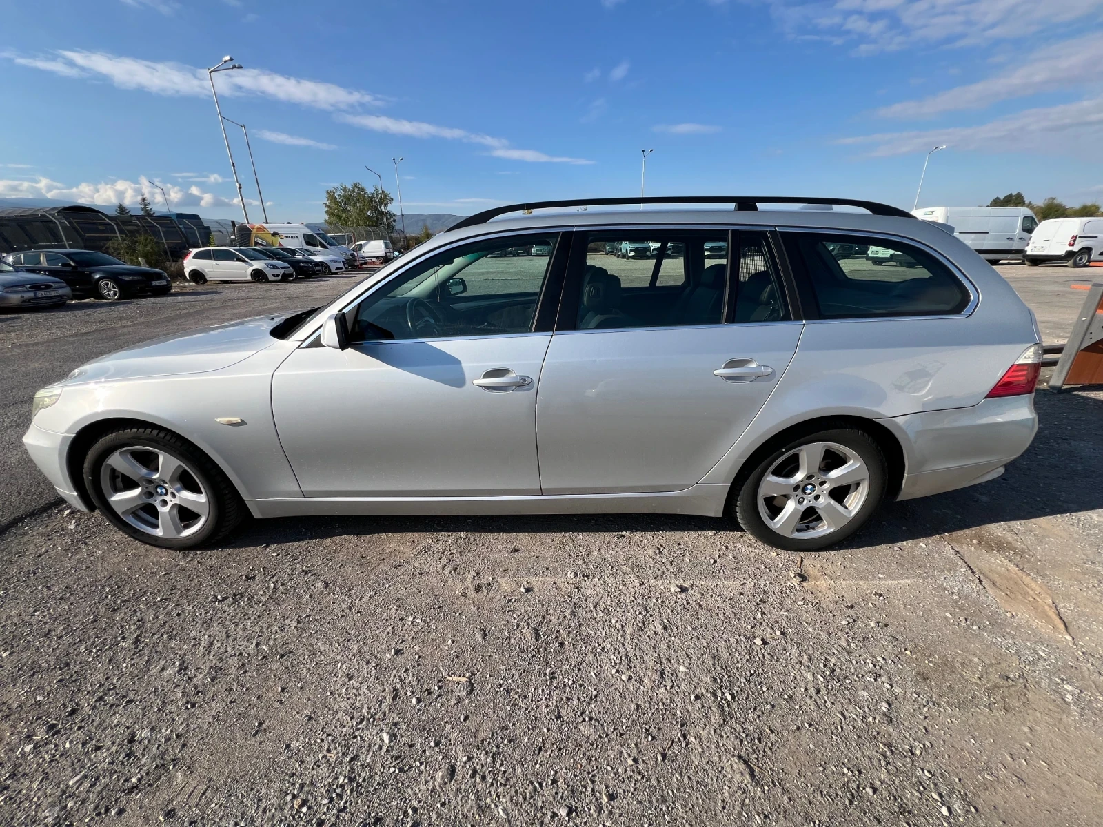 BMW 525, снимка 4 - Автомобили и джипове - 56251757