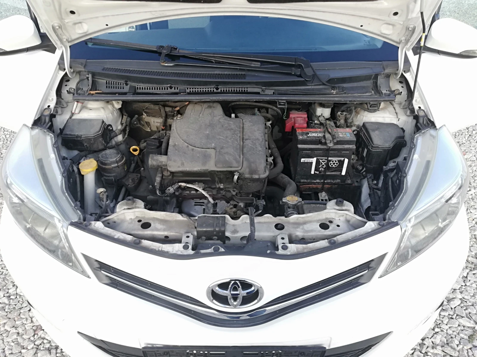 Toyota Yaris 1.0i klima kamera | Mobile.bg � ����������� 17