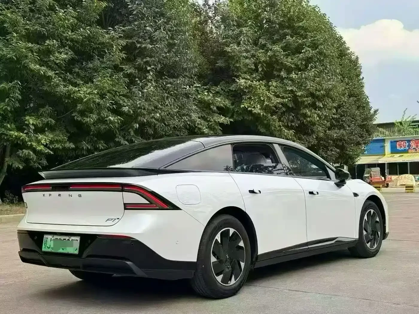 Xpeng P7 + Long Range Max, снимка 9 - Автомобили и джипове - 56532963