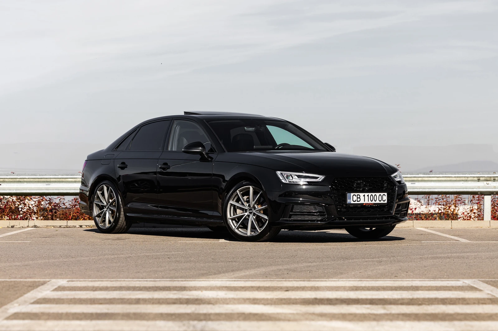 Audi A4 Shadow Line, снимка 3 - Автомобили и джипове - 56644858