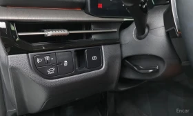 Kia Sportage 1.6 Turbo / AWD / SIGNATURE / ОБДУХ / 360 КАМЕРИ /, снимка 13