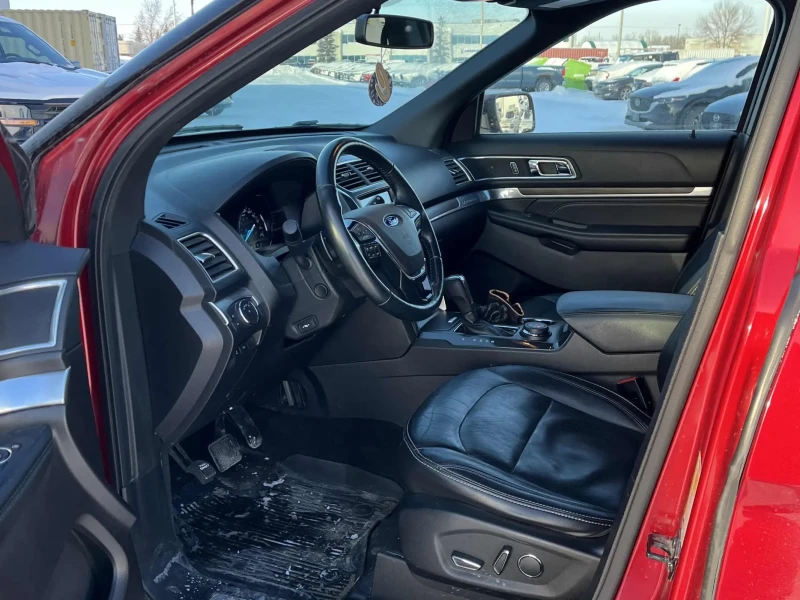 Ford Explorer * limited* CARFAX * БЕЗ ПЪРВОНАЧАЛНА ВНОСКА, снимка 6 - Автомобили и джипове - 52791824