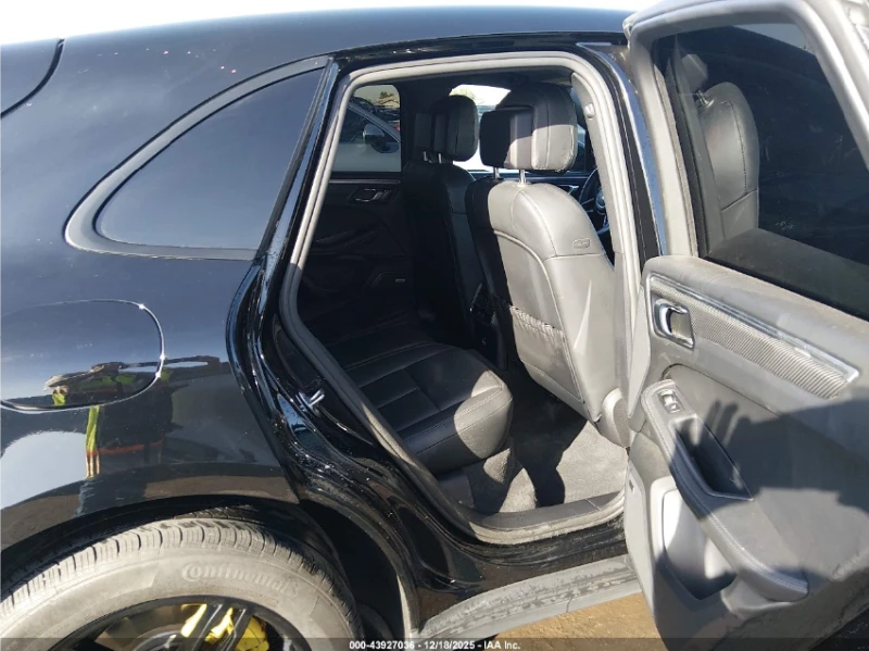 Porsche Macan 4WD* ПОДГРЕВ* BOSE* ПАНОРАМА, снимка 8 - Автомобили и джипове - 52856472