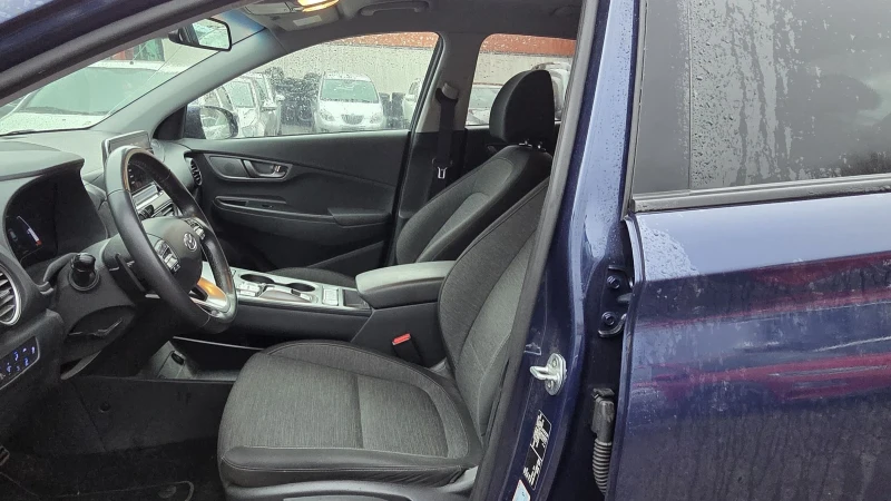 Hyundai Kona 64KWh/Blue link/Термопомпа, снимка 7 - Автомобили и джипове - 53236985