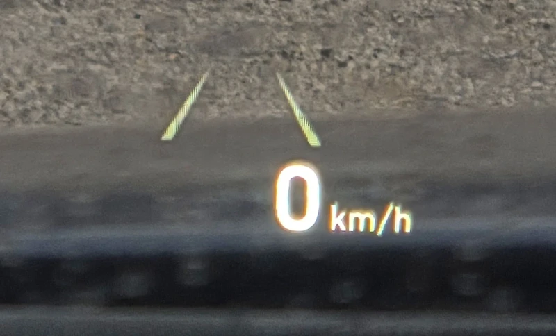 Hyundai Kona 64KWh/Blue link/Термопомпа, снимка 12 - Автомобили и джипове - 53236985