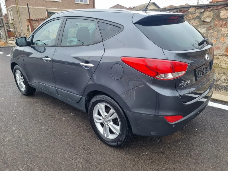 Hyundai IX35 1.6GDI, 135hp, снимка 8 - Автомобили и джипове - 53396991