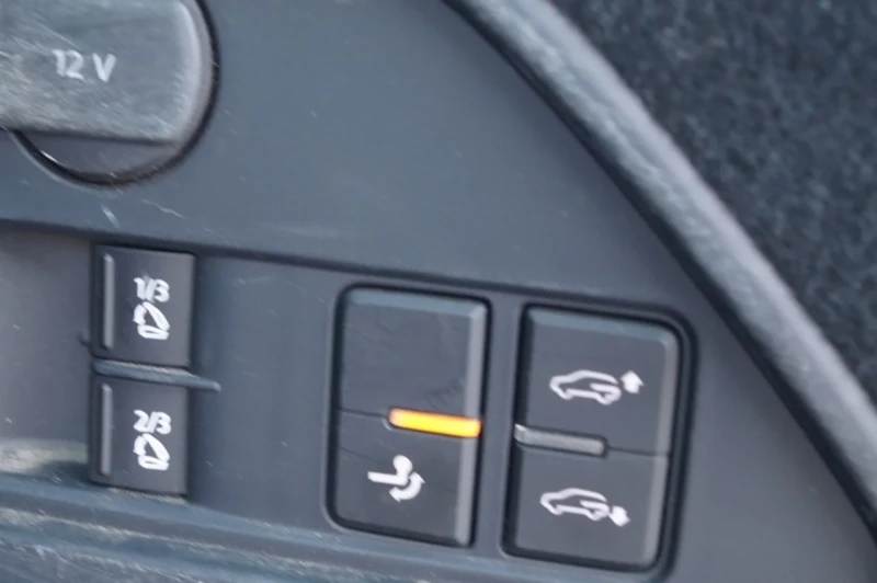 VW Touareg 3.0 TDI HIGHLINE , снимка 15 - Автомобили и джипове - 53509371