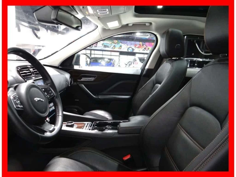 Jaguar F-PACE * AWD 20D PRESTIGE * MERIDIAN/BACKUP CAM/LEATHER/P, снимка 11 - Автомобили и джипове - 53529004