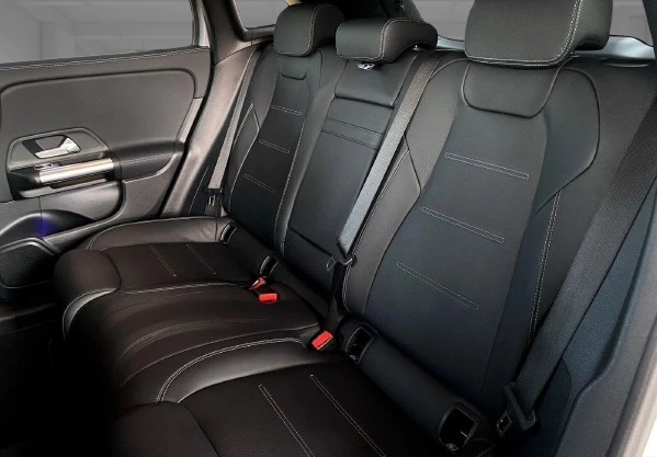 Mercedes-Benz EQA 300 4Matic = AMG Line = Advanced  | Mobile.bg   10