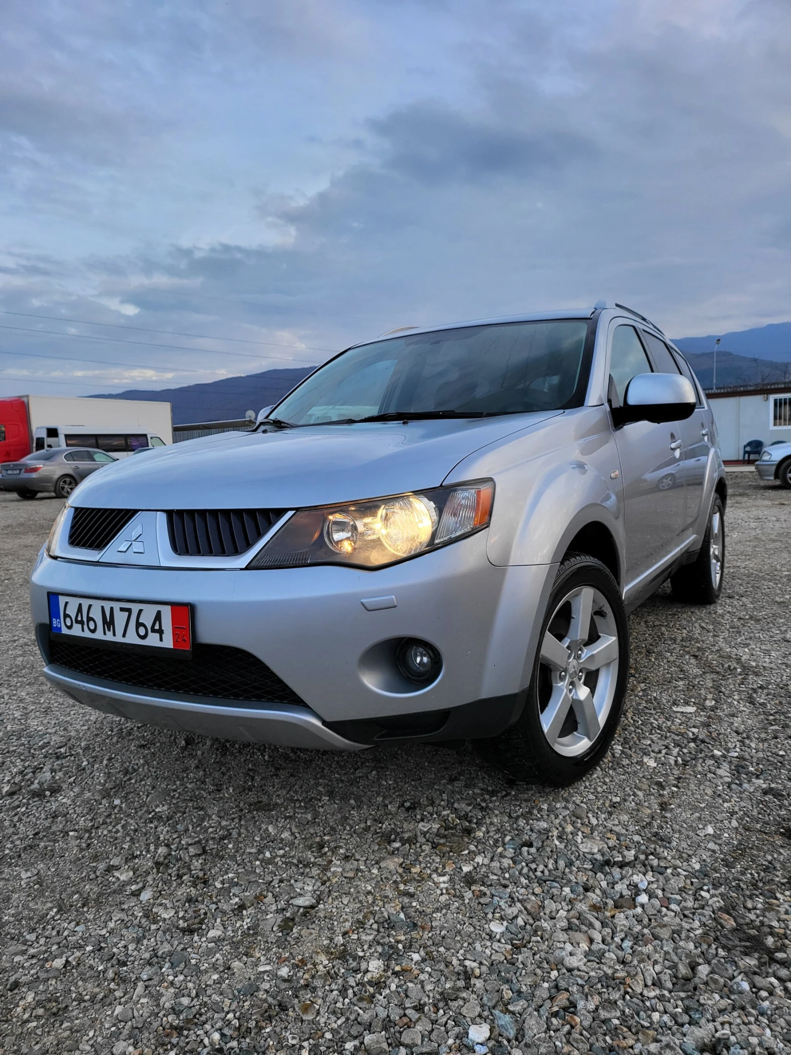 Mitsubishi Outlander 2.4 бензин 170к.с. | Mobile.bg — изображение 1