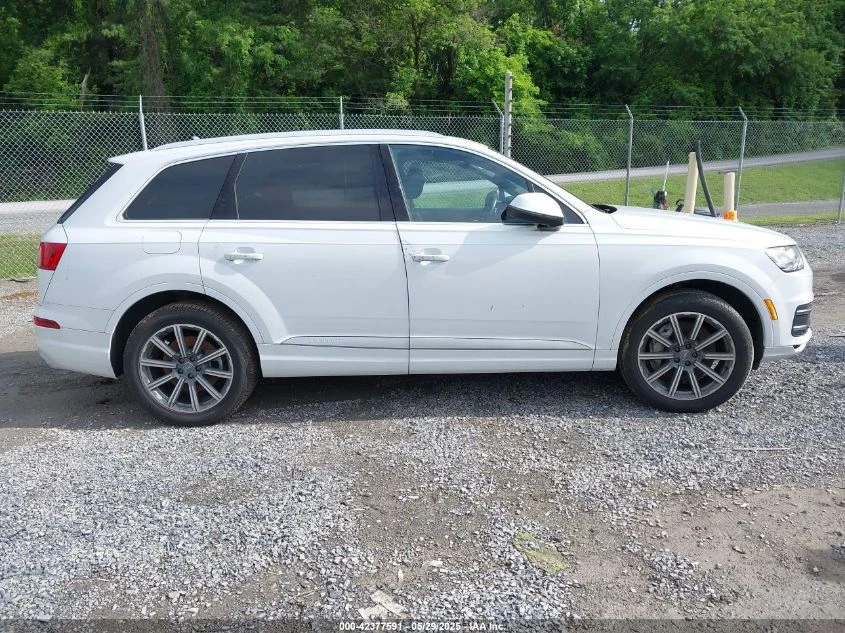 Audi Q7 PREMIUM* PANORAMA* ПОДГРЕВ - изображение 8