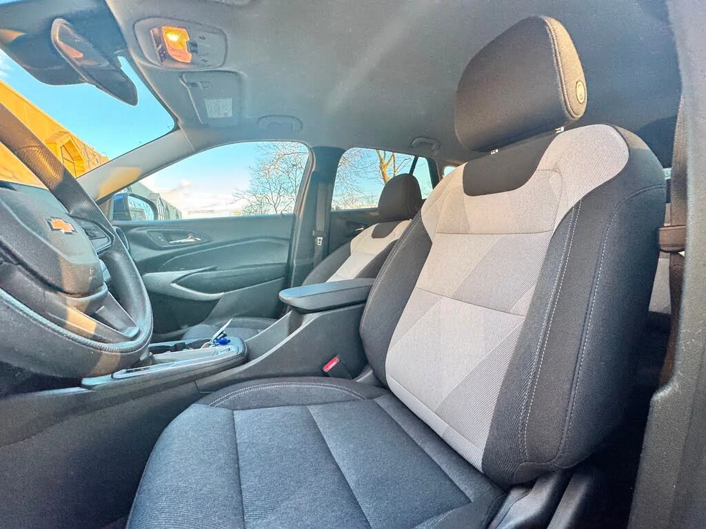 Chevrolet Trax LS* FWD* ПОДГРЕВ* КАМЕРА - изображение 9