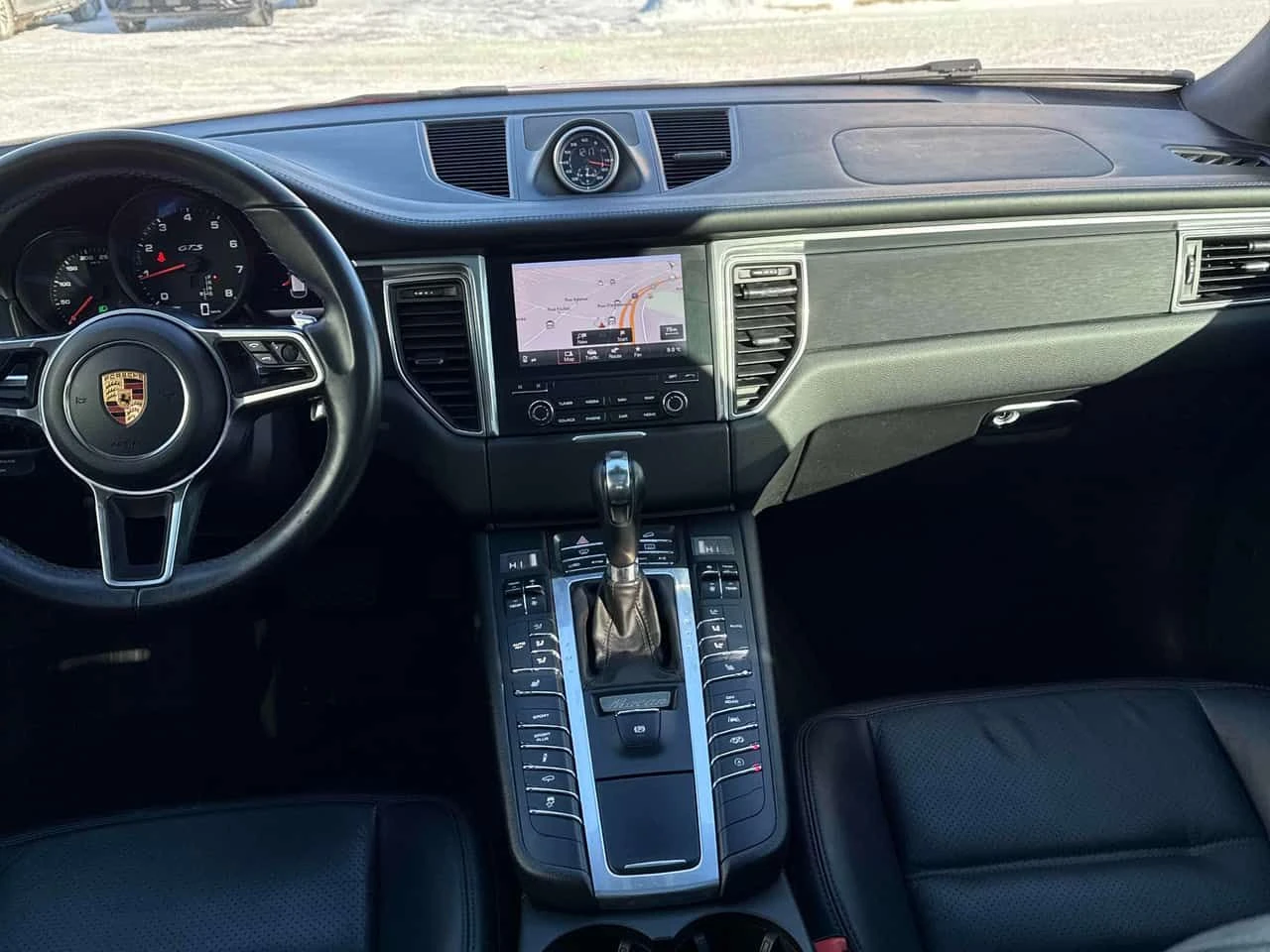 Porsche Macan * GTS * CARFAX * ЦЕНА ДО БГ - изображение 9