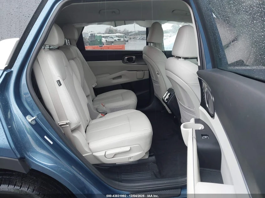 Kia Sorento 1.6l Hybrid Ex - изображение 8