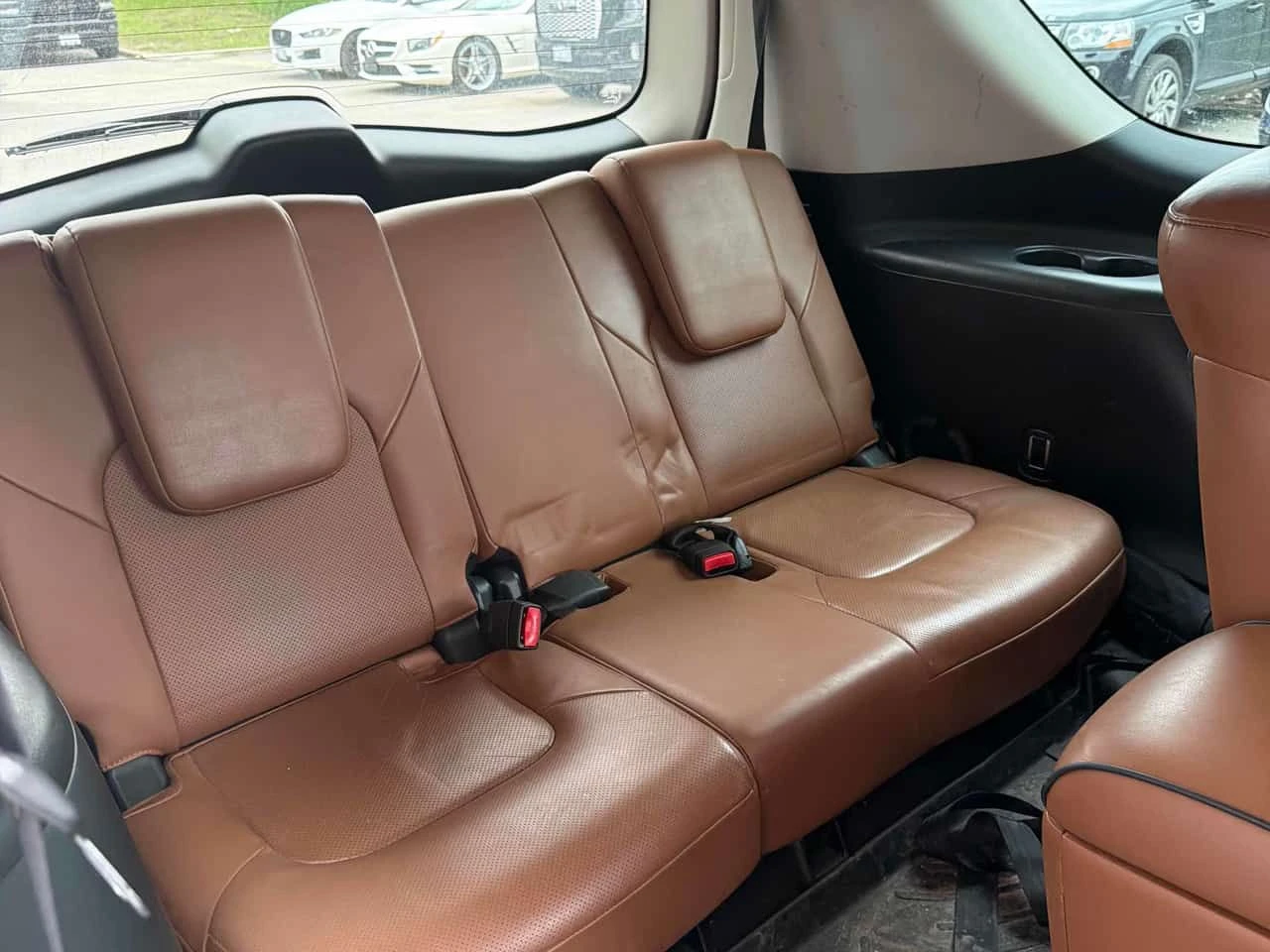 Infiniti QX80 * 7 Passenger * ТЕЛЕВИЗОРИ * АВТОКРЕДИТ, снимка 11 - Автомобили и джипове - 54615038