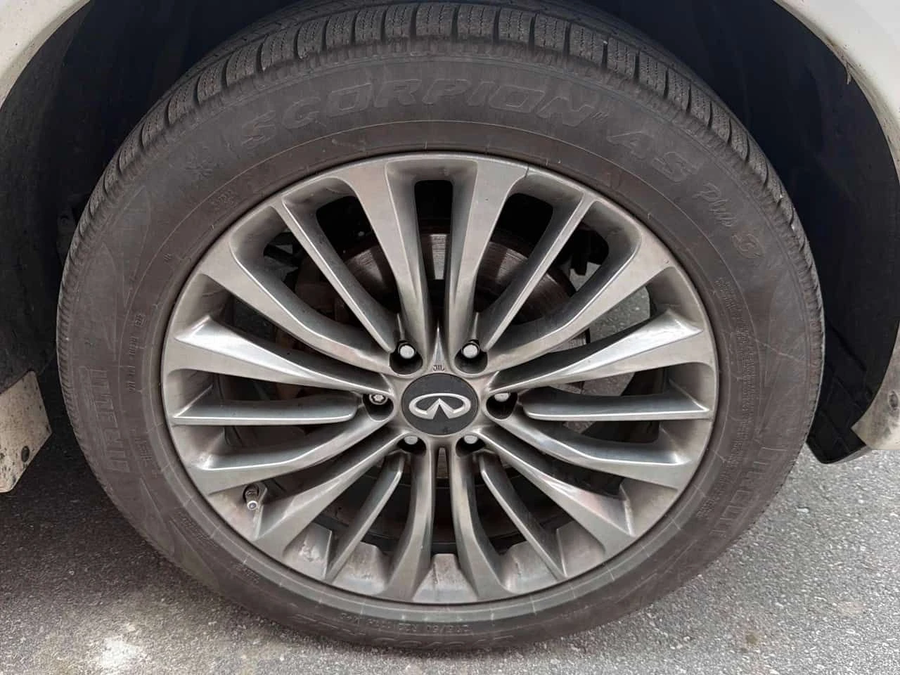 Infiniti QX80 * 7 Passenger * ТЕЛЕВИЗОРИ * АВТОКРЕДИТ, снимка 7 - Автомобили и джипове - 54615038