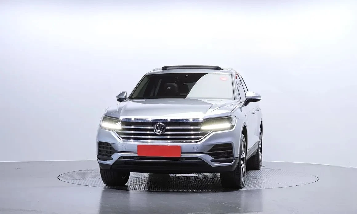 VW Touareg Gen3 3.0 TDI Panorama, снимка 3 - Автомобили и джипове - 55087842
