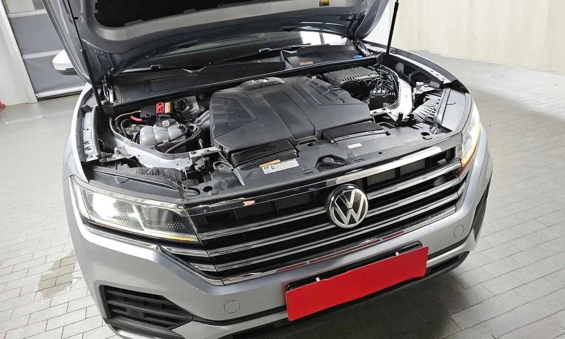 VW Touareg Gen3 3.0 TDI Panorama, снимка 5 - Автомобили и джипове - 55087842