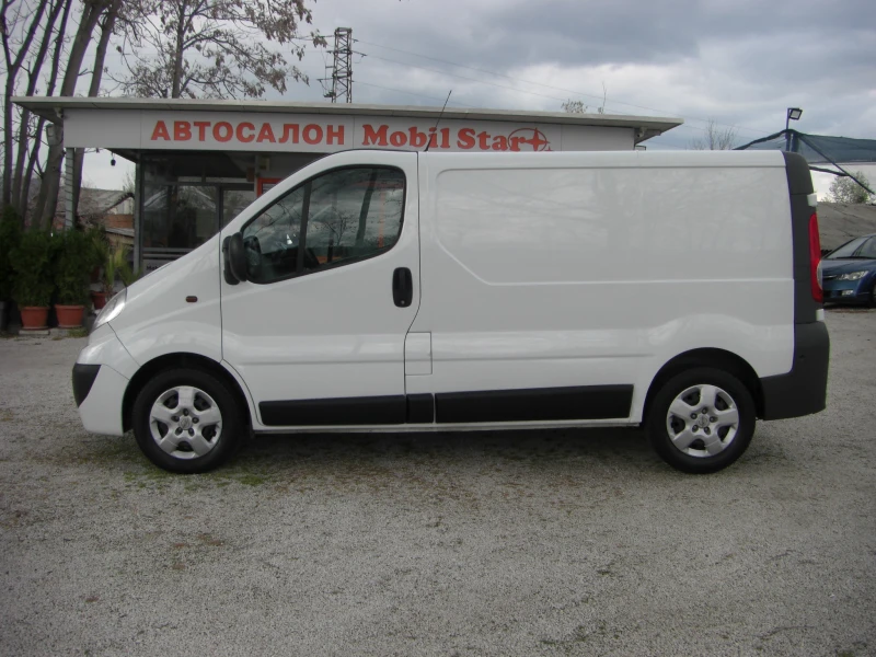 Opel Vivaro 2.0cdti 6ck.EURO 5B, снимка 2 - Бусове и автобуси - 49769777