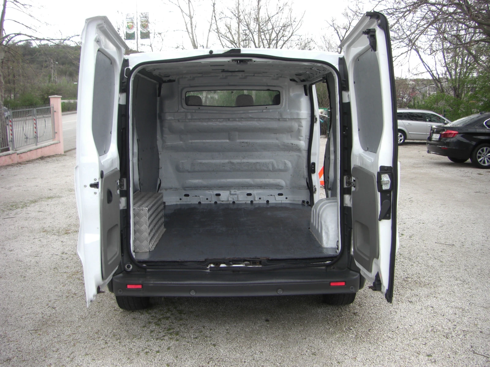 Opel Vivaro 2.0cdti 6ck.EURO 5B | Mobile.bg � ����������� 16