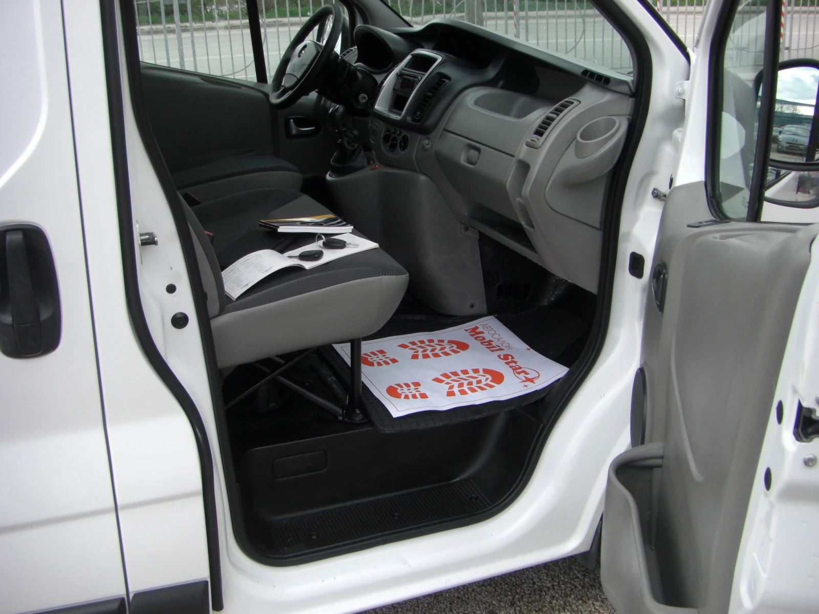 Opel Vivaro 2.0cdti 6ck.EURO 5B | Mobile.bg � ����������� 12