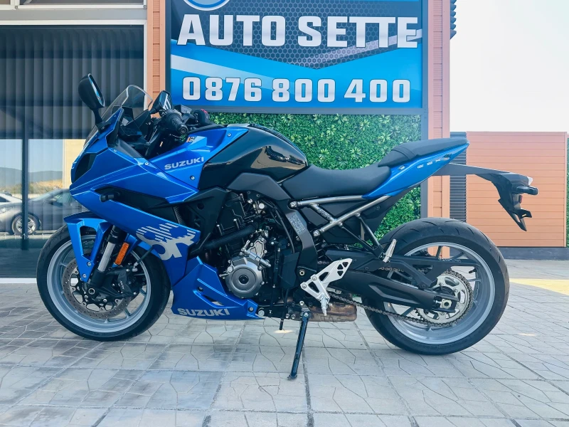 Suzuki Gsx 8R/Като нов/кат.А2, снимка 2 - Мотоциклети и мототехника - 51722660