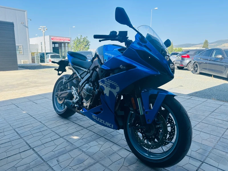 Suzuki Gsx 8R/Като нов/кат.А2, снимка 9 - Мотоциклети и мототехника - 51722660