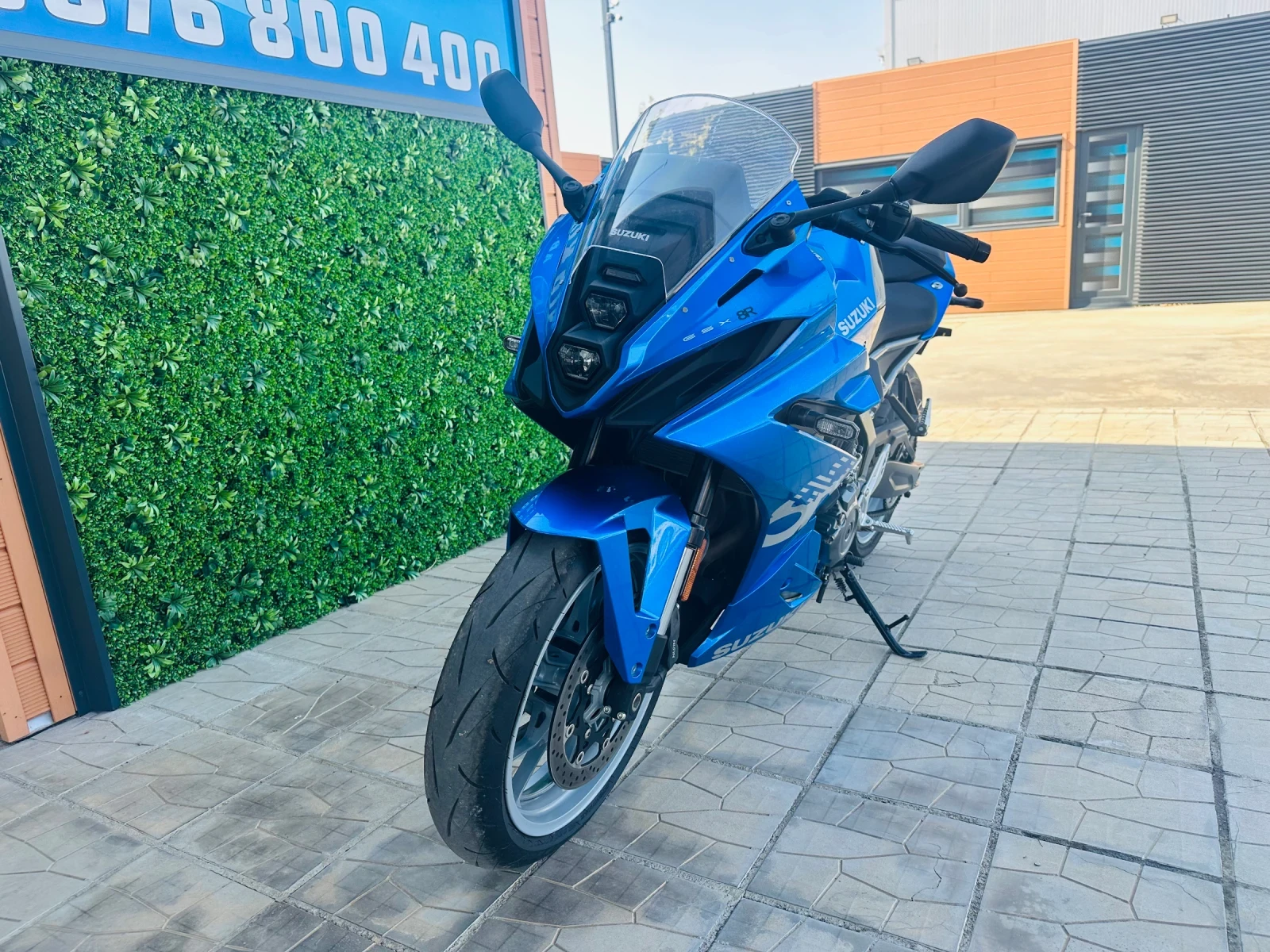 Suzuki Gsx 8R/Като нов/кат.А2, снимка 1