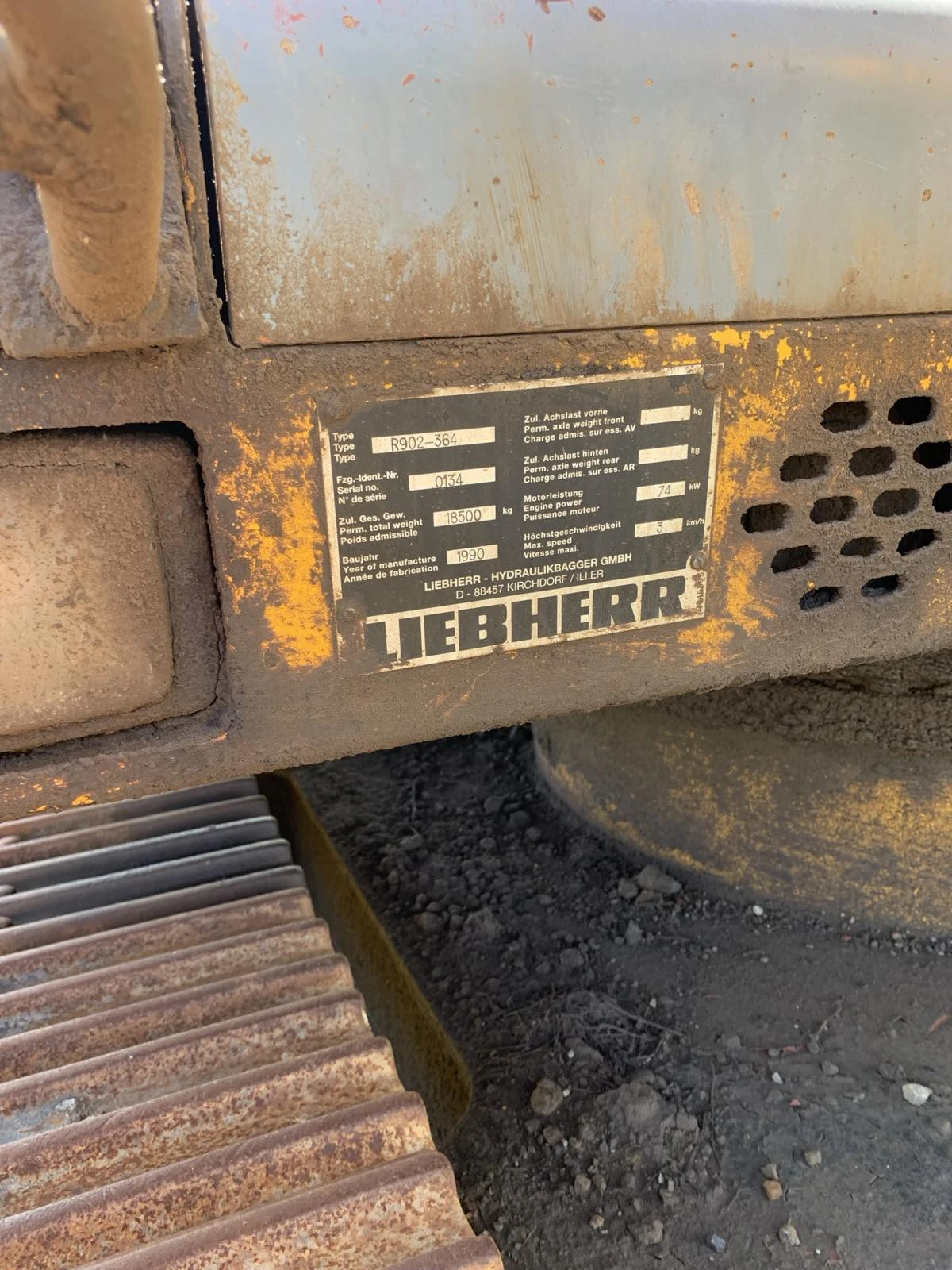 Багер Liebherr 902, снимка 2 - Индустриална техника - 55613924