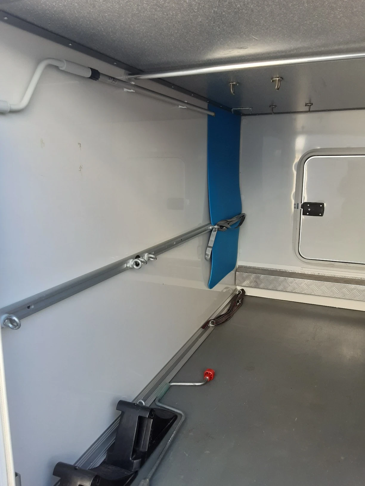 ������ Carthago C- Compactline i 143  | Mobile.bg � ����������� 12