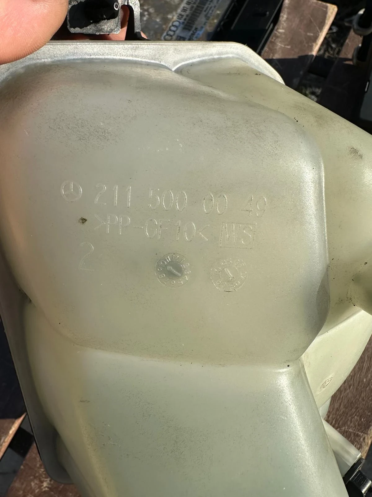 Разширителен съд за охладителна течност за Mercedes CLS W219 и W211, снимка 2 - Части - 53803800