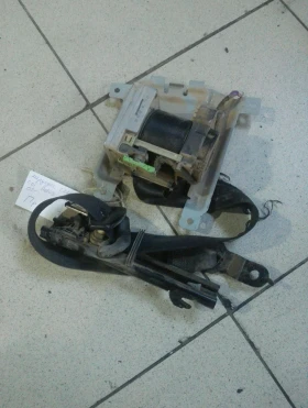 Колан преден ляв Мерцедес Ц220 w203