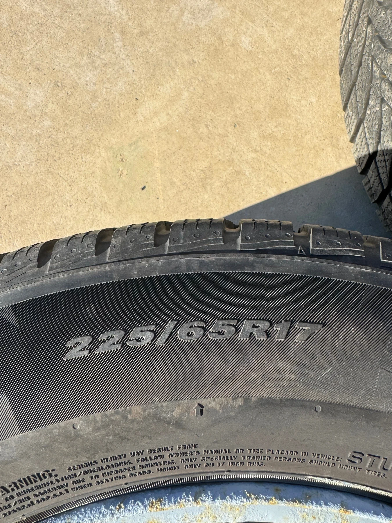 ���� � ������ 225/65R17 | Mobile.bg � ����������� 4