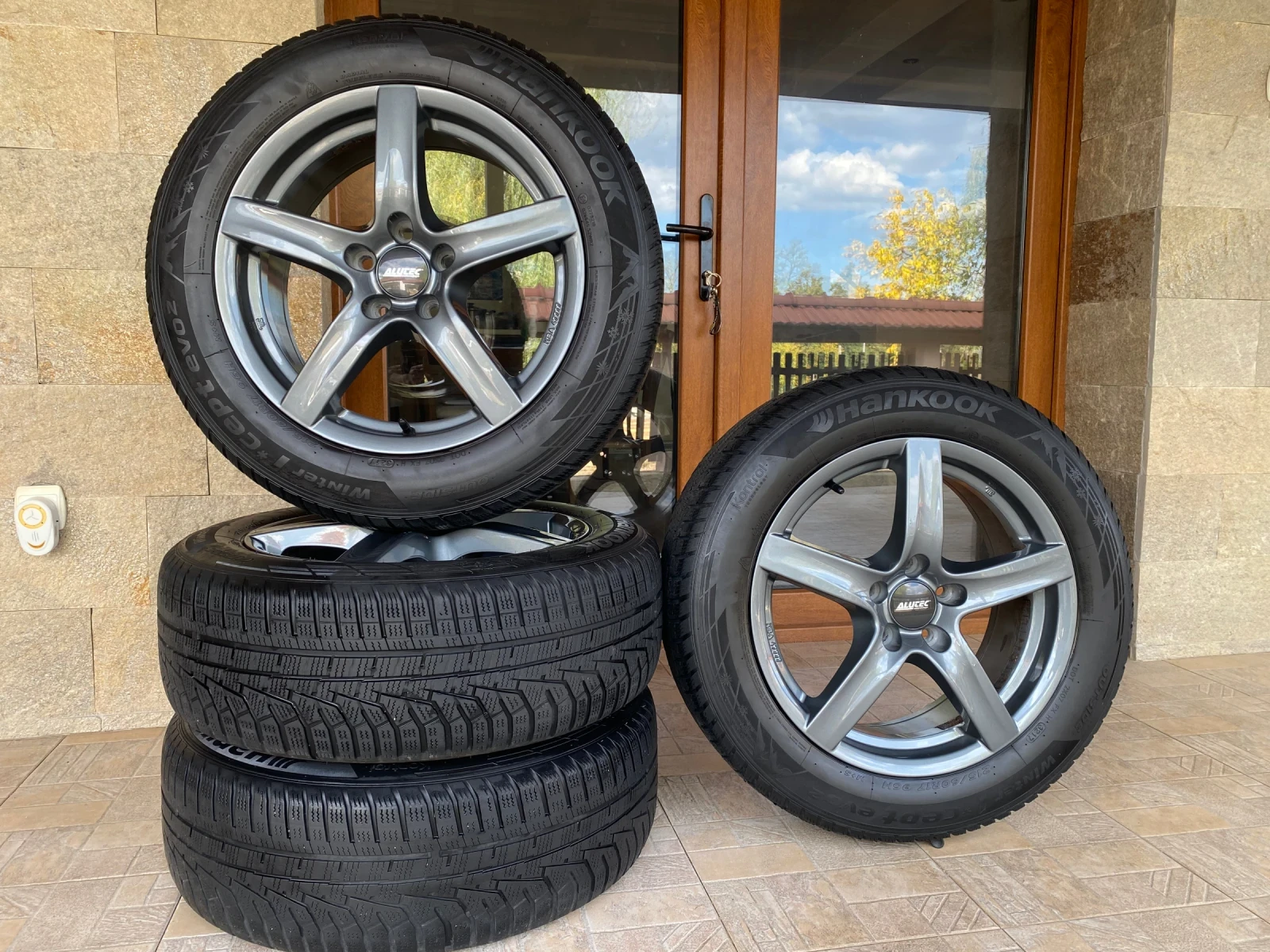 Гуми с джанти Hankook 215/60R16