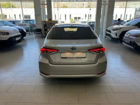 Toyota Corolla Executive Plus, снимка 4