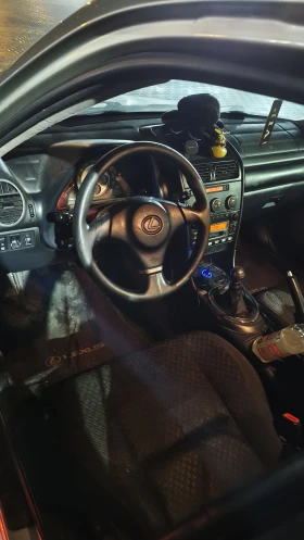 Lexus IS 200 2.0, снимка 5