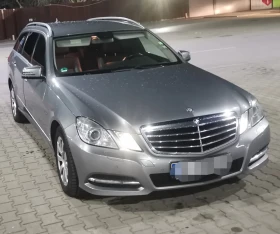 Mercedes-Benz E 220 2.2, снимка 3