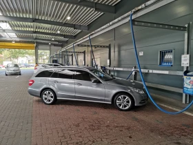 Mercedes-Benz E 220 2.2, снимка 2