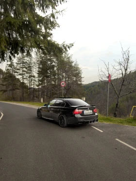 BMW 320, снимка 2