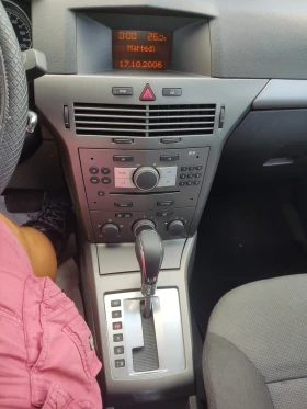 Opel Astra 1.9CDTI, Автоматик - 6300 лв. - 98475724 12