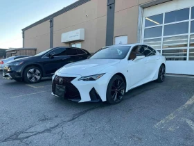 ������ Lexus IS