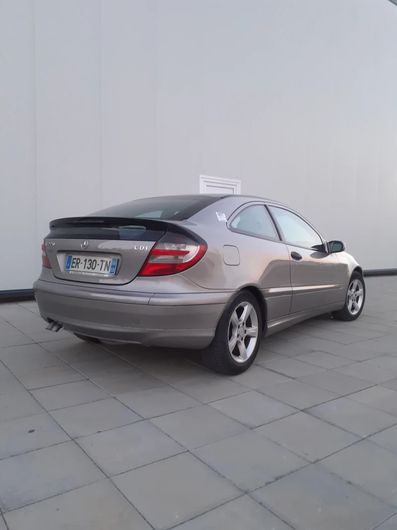 Mercedes-Benz C 220 FACE 150к.с 6ск , снимка 6 - Автомобили и джипове - 46906417