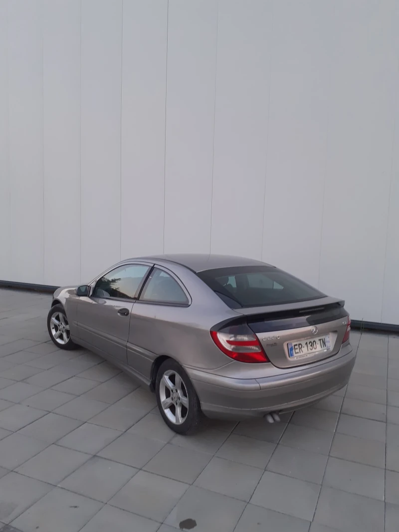 Mercedes-Benz C 220 FACE 150к.с 6ск , снимка 4 - Автомобили и джипове - 46906417